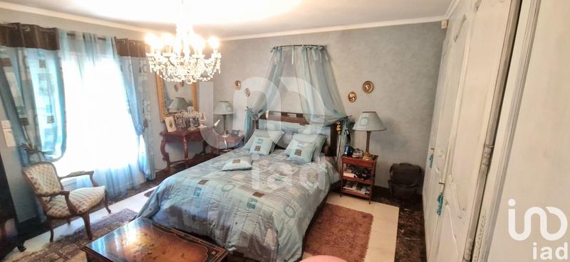 Maison - 205 m² - 6 pièces