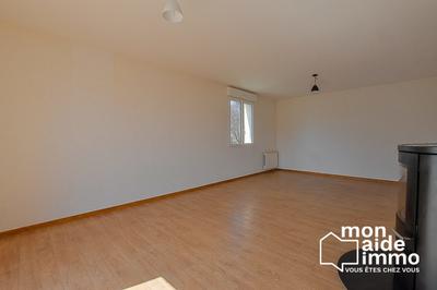 Maison - 99 m² - 4 pièces