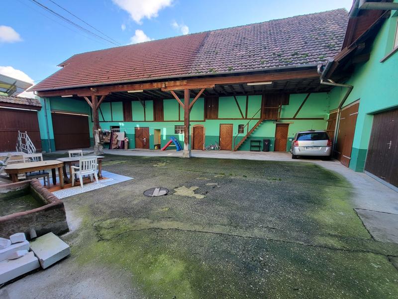 Ferme - 400 m² - 2 pièces