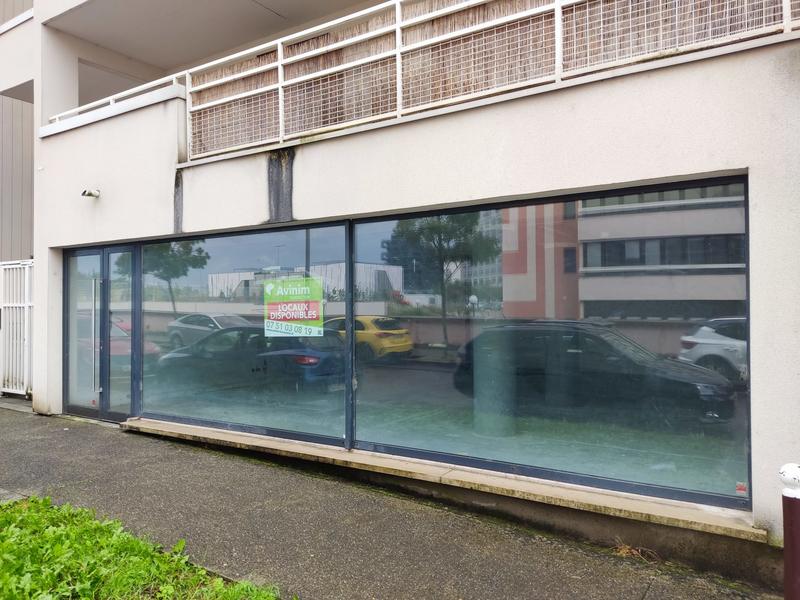 Local commercial - 78 m² - 1 pièce