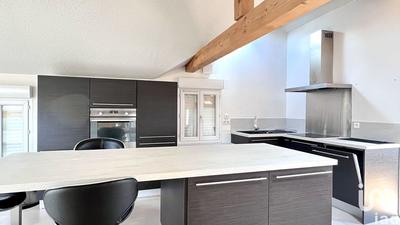 Appartement - 64 m² - 2 pièces