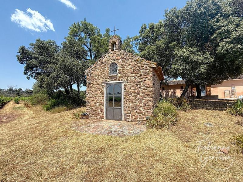 Mas - 419 m² - 9 pièces