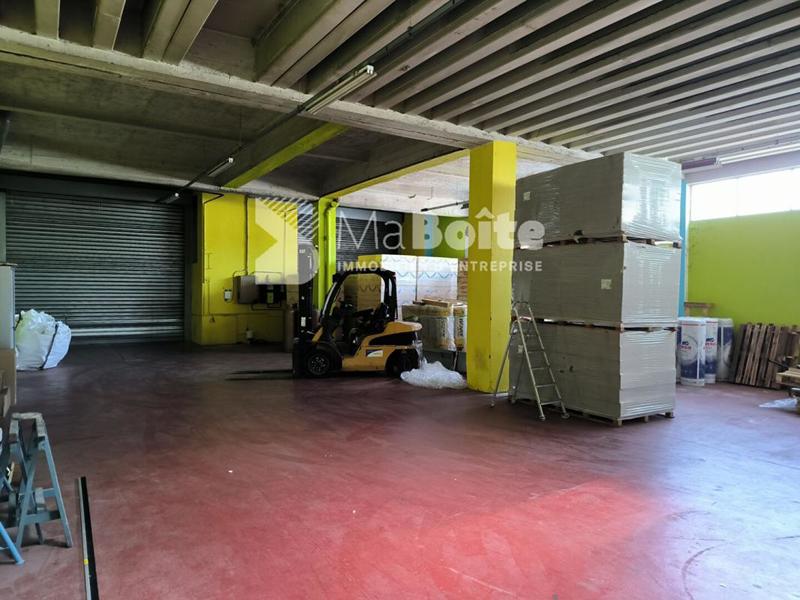 Entrepôt - 370 m²