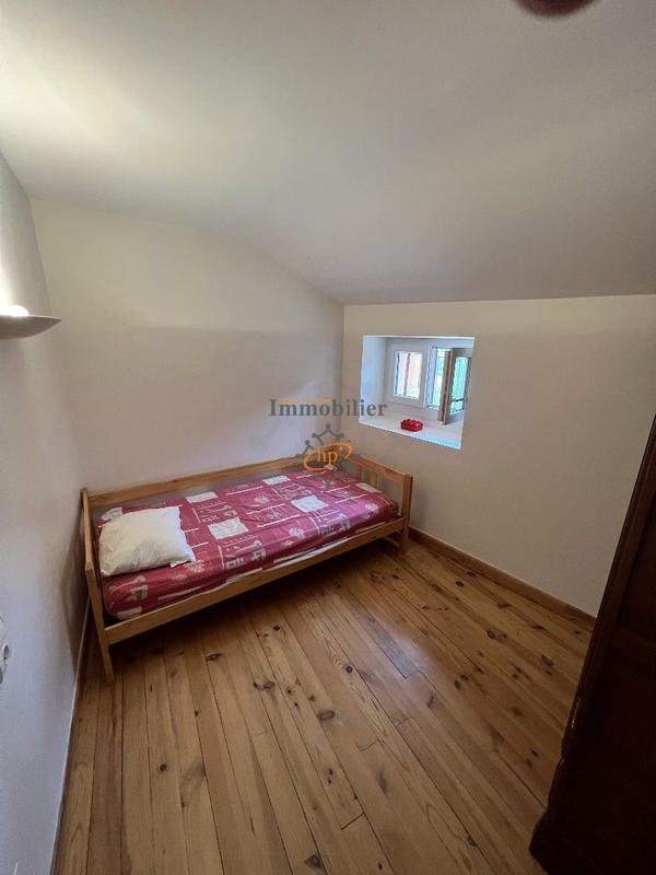 Maison - 105 m² - 4 pièces