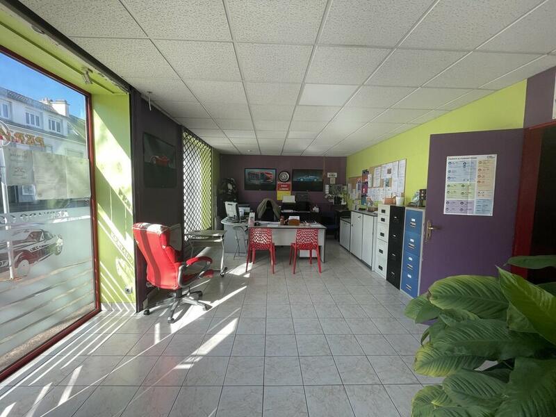 Local commercial - 77 m²