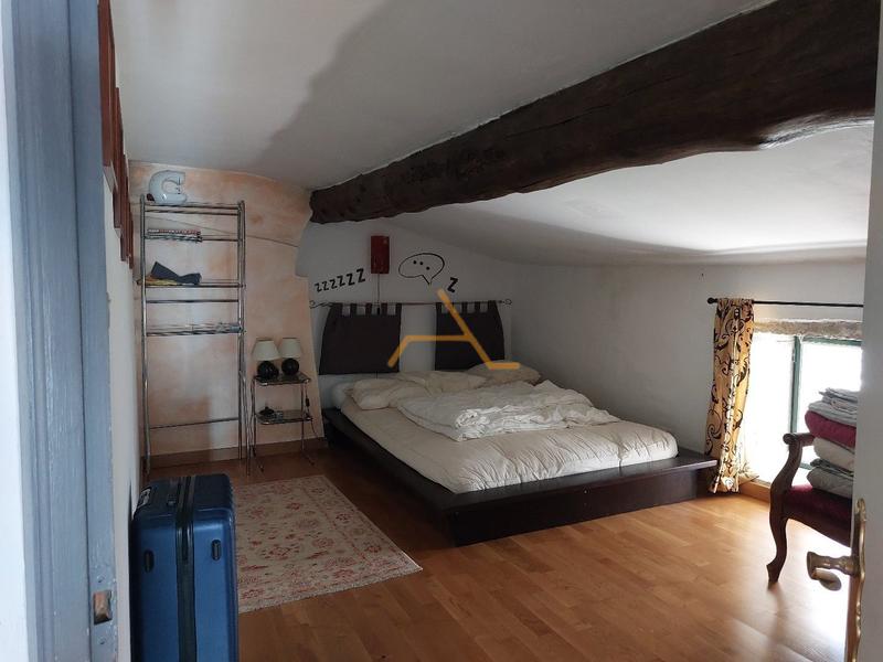 Maison de village - 229 m² - 7 pièces