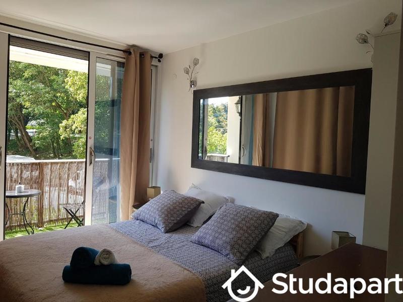 Chambre - 18 m² - 1 pièce