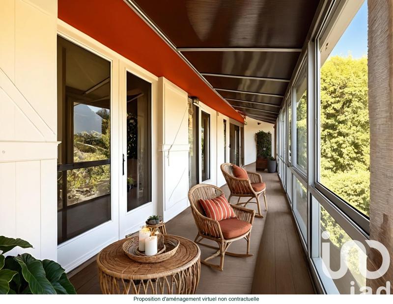 Maison - 137 m² - 6 pièces