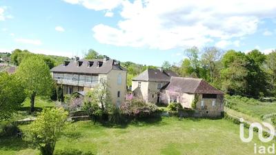 Château - 550 m² - 10 pièces