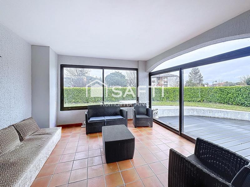 Maison - 171 m² - 6 pièces