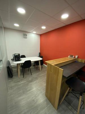 Bureau - 179 m²
