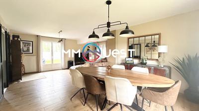 Maison - 152 m² - 6 pièces