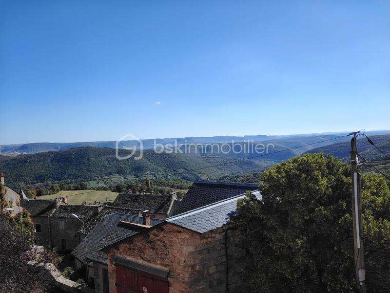 Maison - 77 m² - 3 pièces