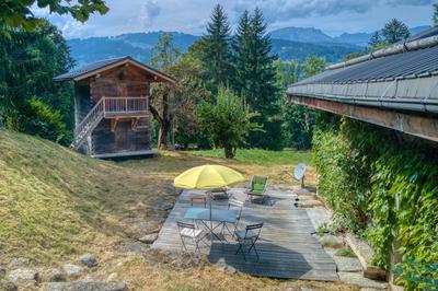 Châlet - 365 m² - 15 pièces