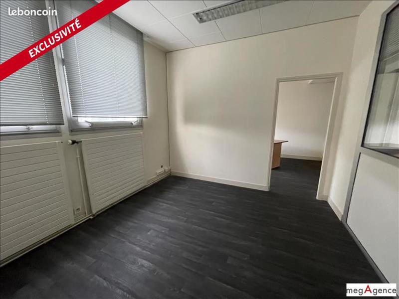 Local commercial - 88 m² - 5 pièces