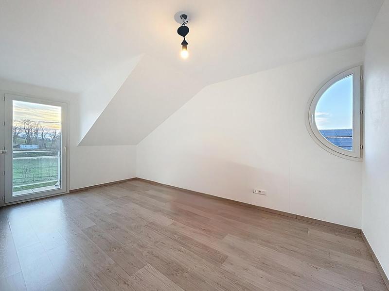 Maison - 165 m² - 6 pièces