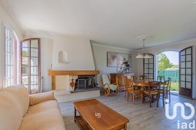 Maison - 185 m² - 8 pièces