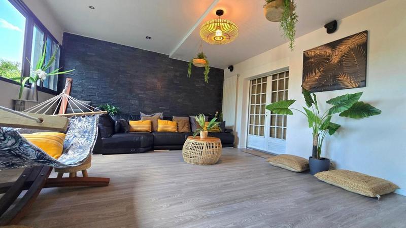 Maison - 188 m² - 7 pièces