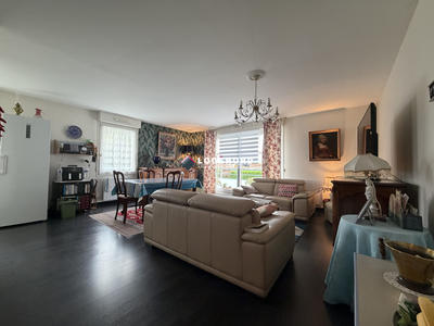 Appartement - 79 m² - 3 pièces