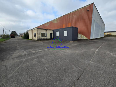 Local d'activités - 3 150 m²