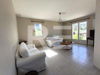 Maison - 136 m² - 5 pièces