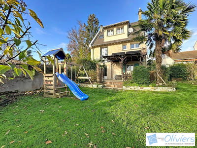 Maison - 114 m² - 6 pièces