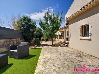 Villa - 164 m² - 10 pièces