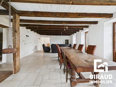 Maison ancienne - 177 m² - 5 pièces