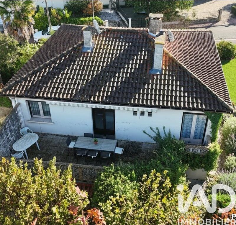 Maison - 148 m² - 9 pièces