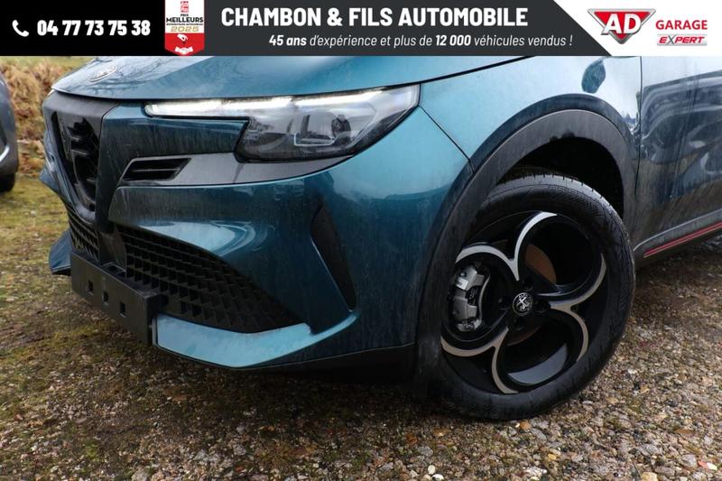 Alfa Romeo Junior 1.2 Ibrida 145 ch eDCT6 Speciale