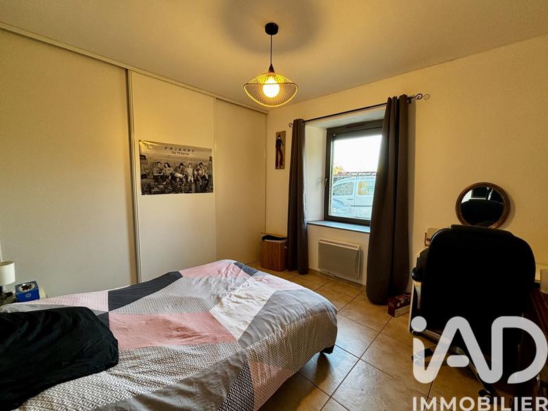 Maison - 230 m² - 11 pièces