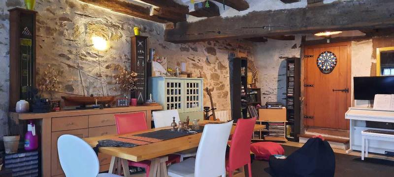 Maison - 87 m² - 4 pièces