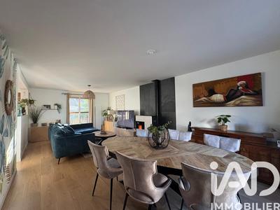 Maison - 108 m² - 6 pièces