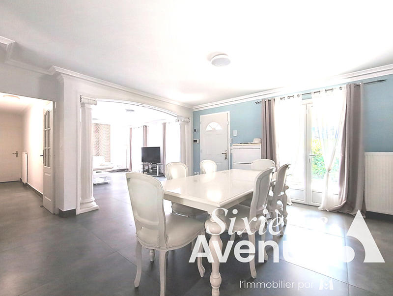 Maison - 146 m² - 8 pièces