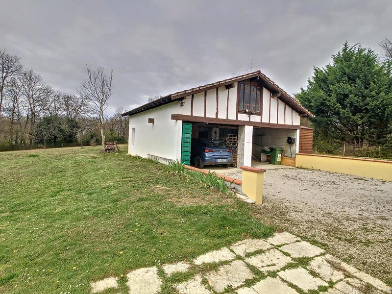 Maison de maîtres - 300 m² - 7 pièces
