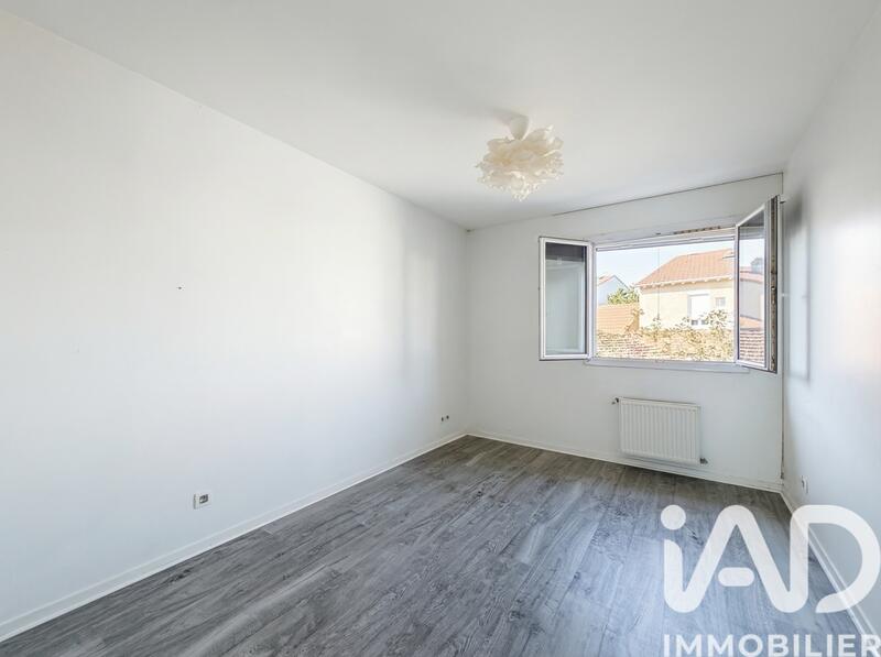 Maison - 87 m² - 4 pièces