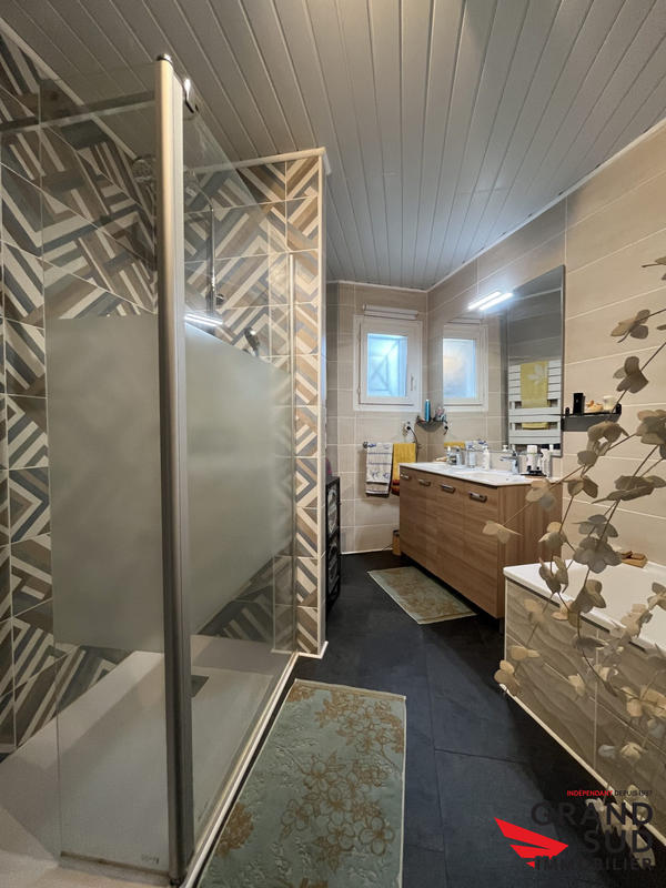 Maison - 154 m² - 6 pièces