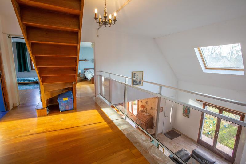 Maison - 261 m² - 9 pièces