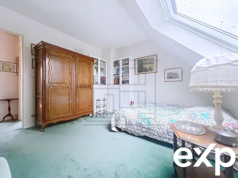 Appartement - 103 m² - 6 pièces