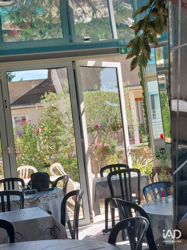 Local commercial - 1 458 m²