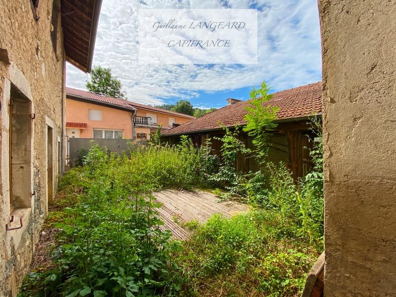 Propriété - 409 m² - 10 pièces