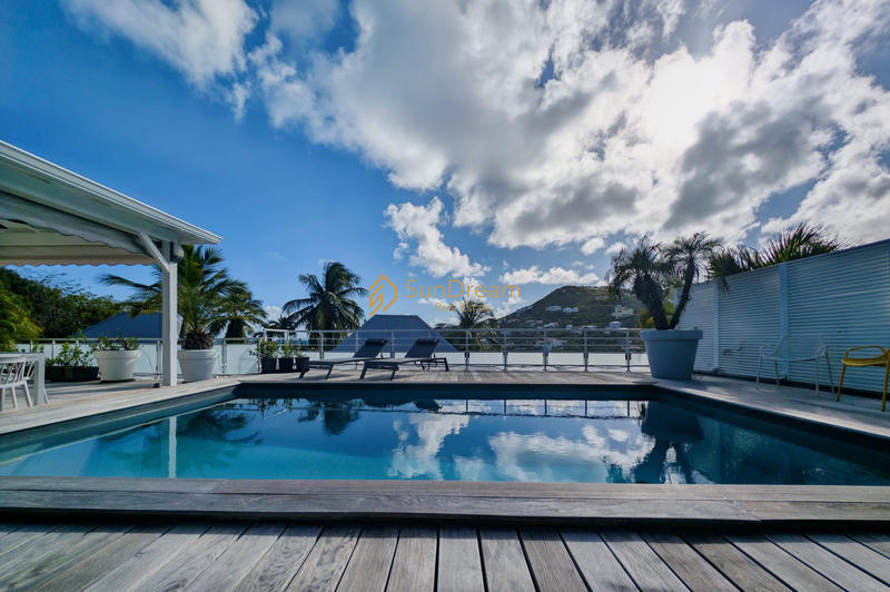 Maison - 94 m² - 4 pièces