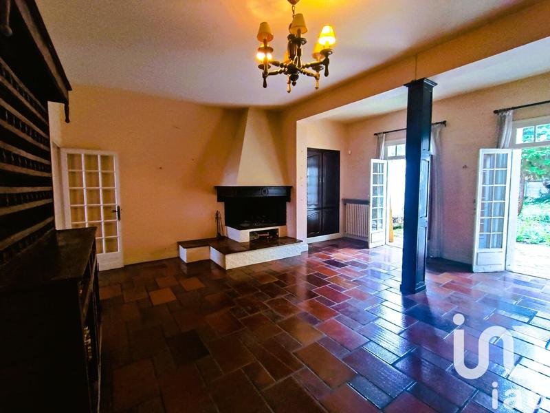 Maison de ville - 234 m² - 14 pièces