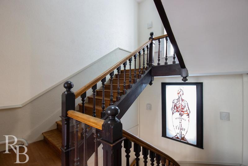 Appartement - 102 m² - 5 pièces