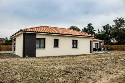 Maison - 105 m² - 5 pièces