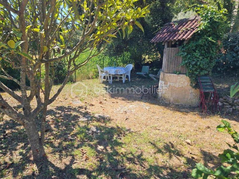 Maison traditionnelle - 200 m² - 6 pièces