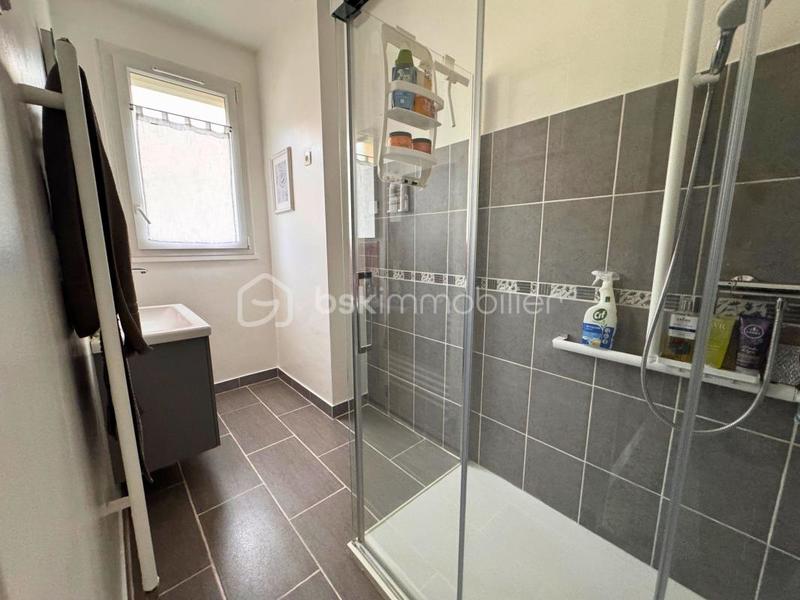 Maison traditionnelle - 125 m² - 4 pièces