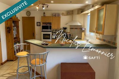 Maison - 148 m² - 5 pièces