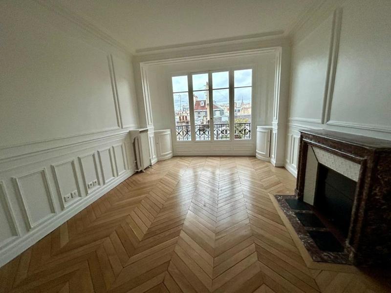 Appartement - 137 m² - 5 pièces