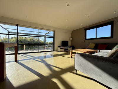 Maison contemporaine - 184 m² - 6 pièces